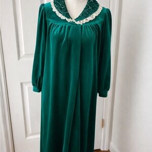 Vintage Cinégur Emerald Green Velour Nightgown Quilted Lace Collar 70s 80s